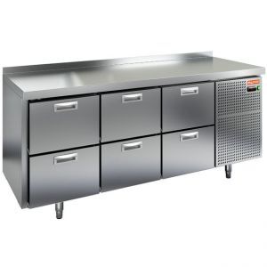 minic6795117-2ece-4656-9e71-831514c81372