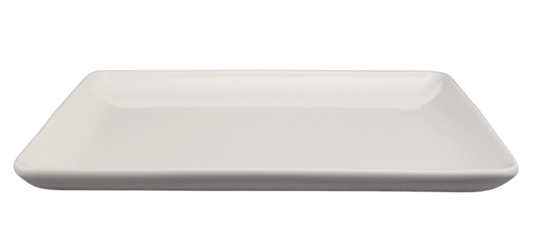 Плоская тарелка